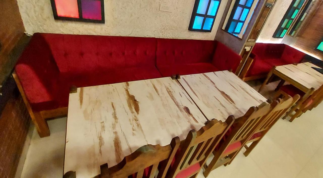Hotel Reeve Inn Jaipur Bagian luar foto