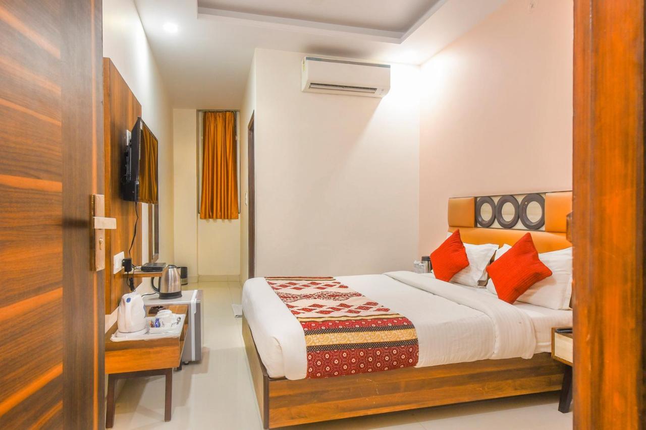 Hotel Reeve Inn Jaipur Bagian luar foto